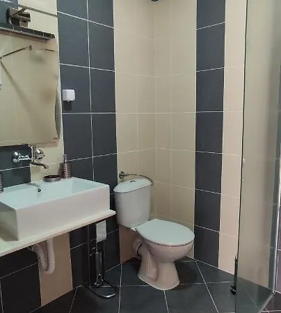 за гости вени-ев בית הארחה דבין